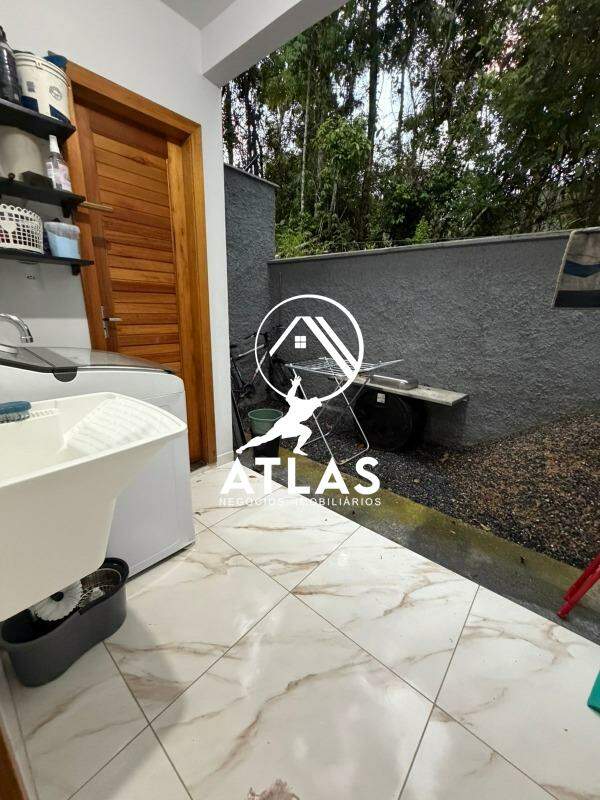 Casa de 2 quartos, 70m² no bairro Dom Joaquim, em Brusque | Eu Corretor
