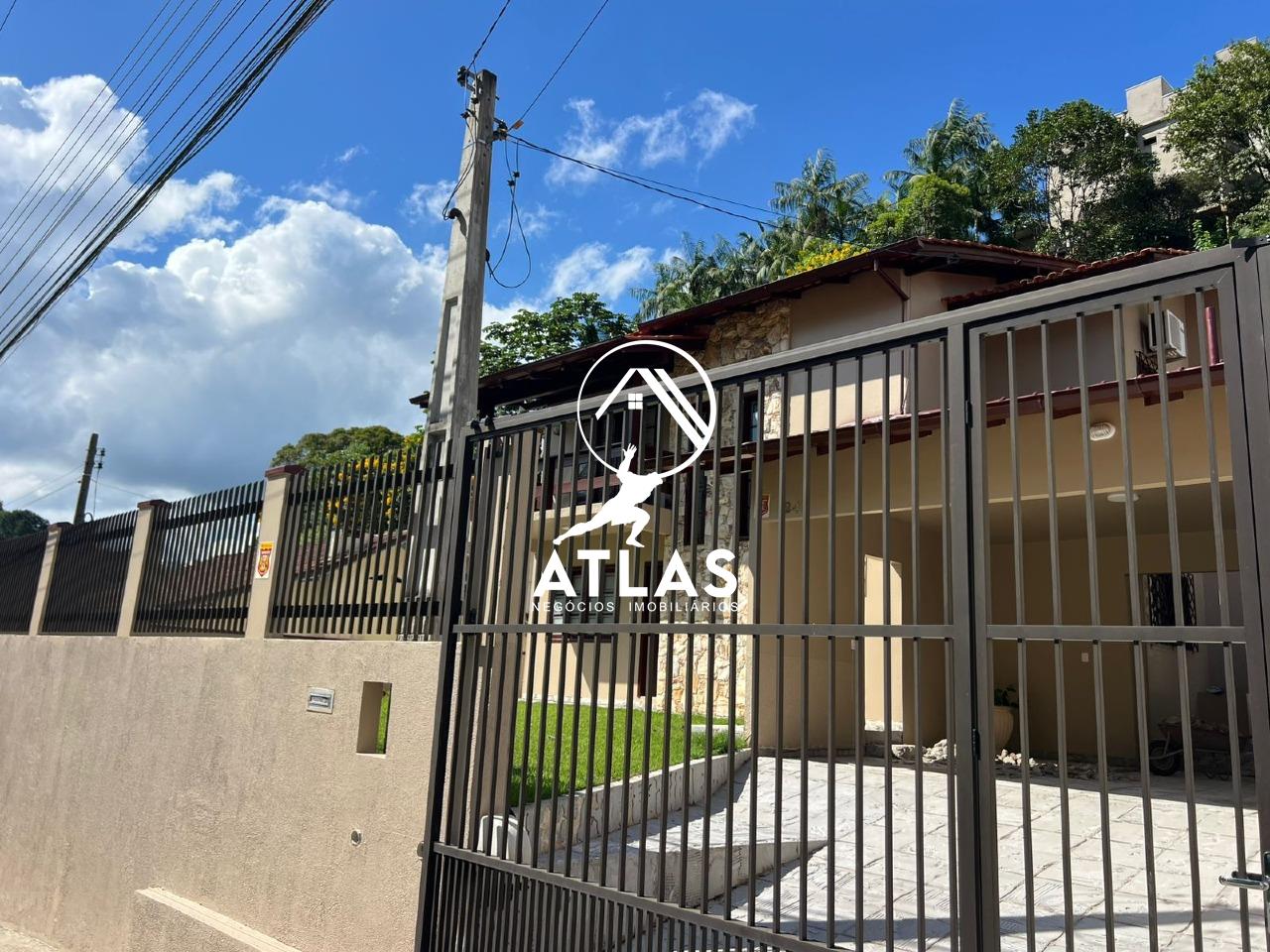 Casa de 3 quartos, 195m² no bairro Azambuja, em Brusque | Eu Corretor
