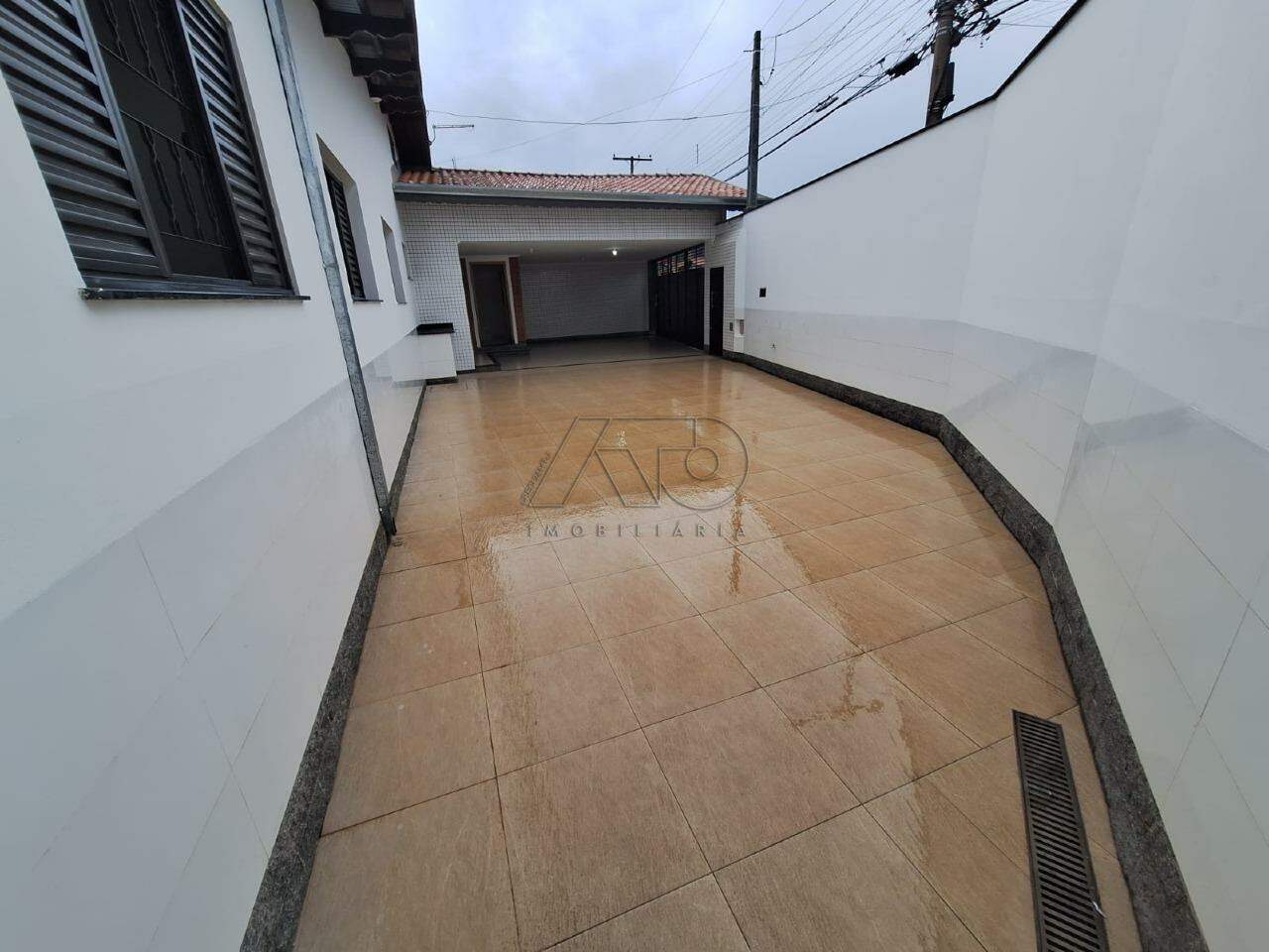 Casa para aluguel no Jardim Caxambu: 