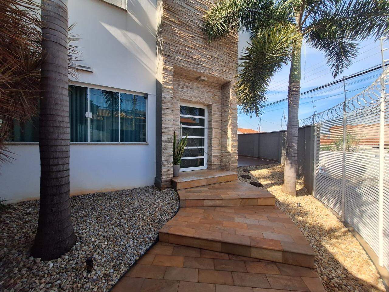 Casa à venda no Jardim Caxambu: 