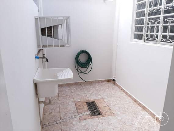 Casa Comercial à venda no ALTO: V7661_290894.jpg