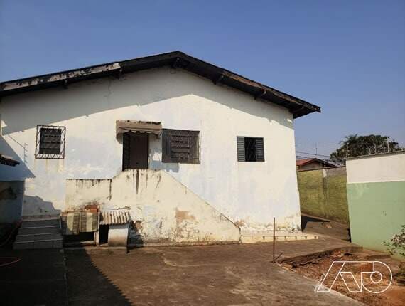 Casa à venda no JARAGUA: 