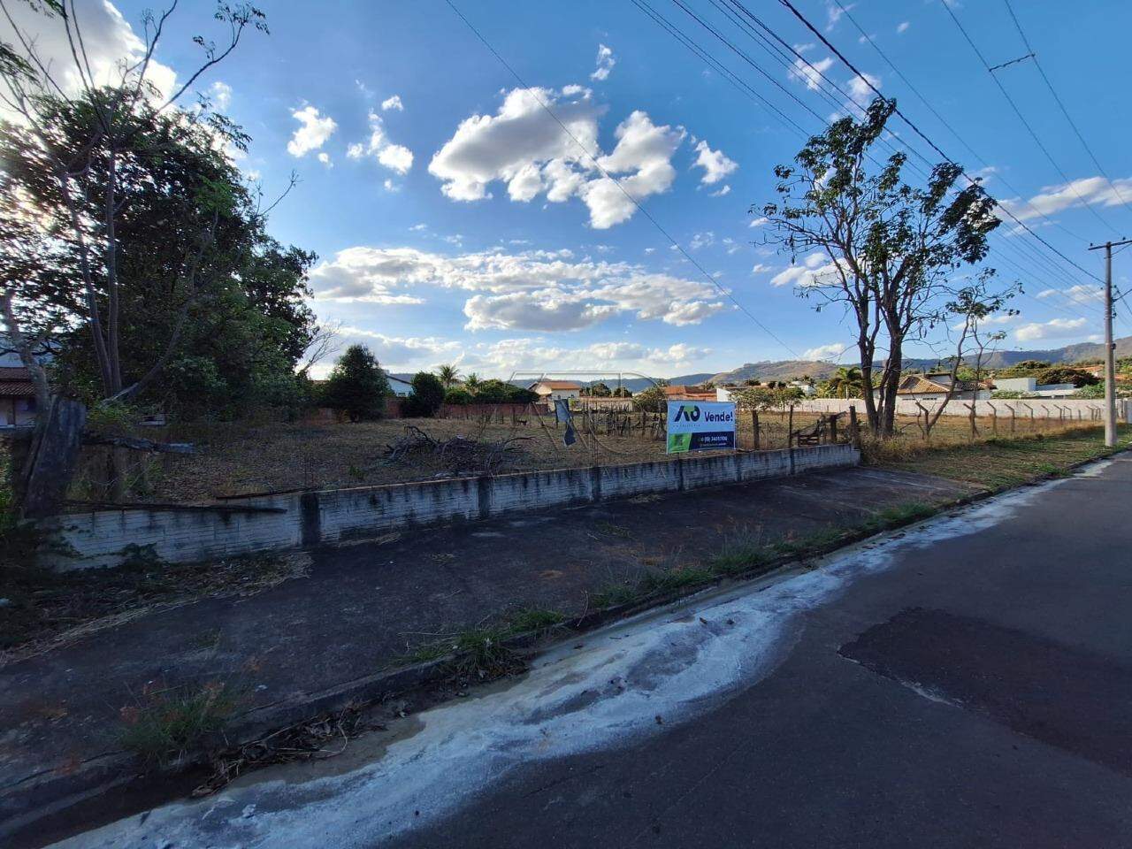 Terreno à venda no COLINA DE SÃO PEDRO: 