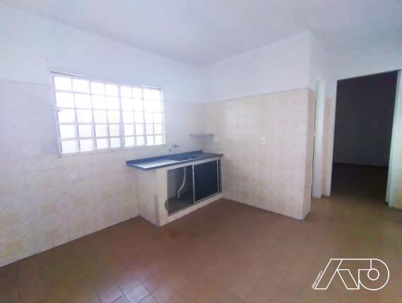 Casa à venda no SANTA TEREZINHA: V8507_322924.jpg