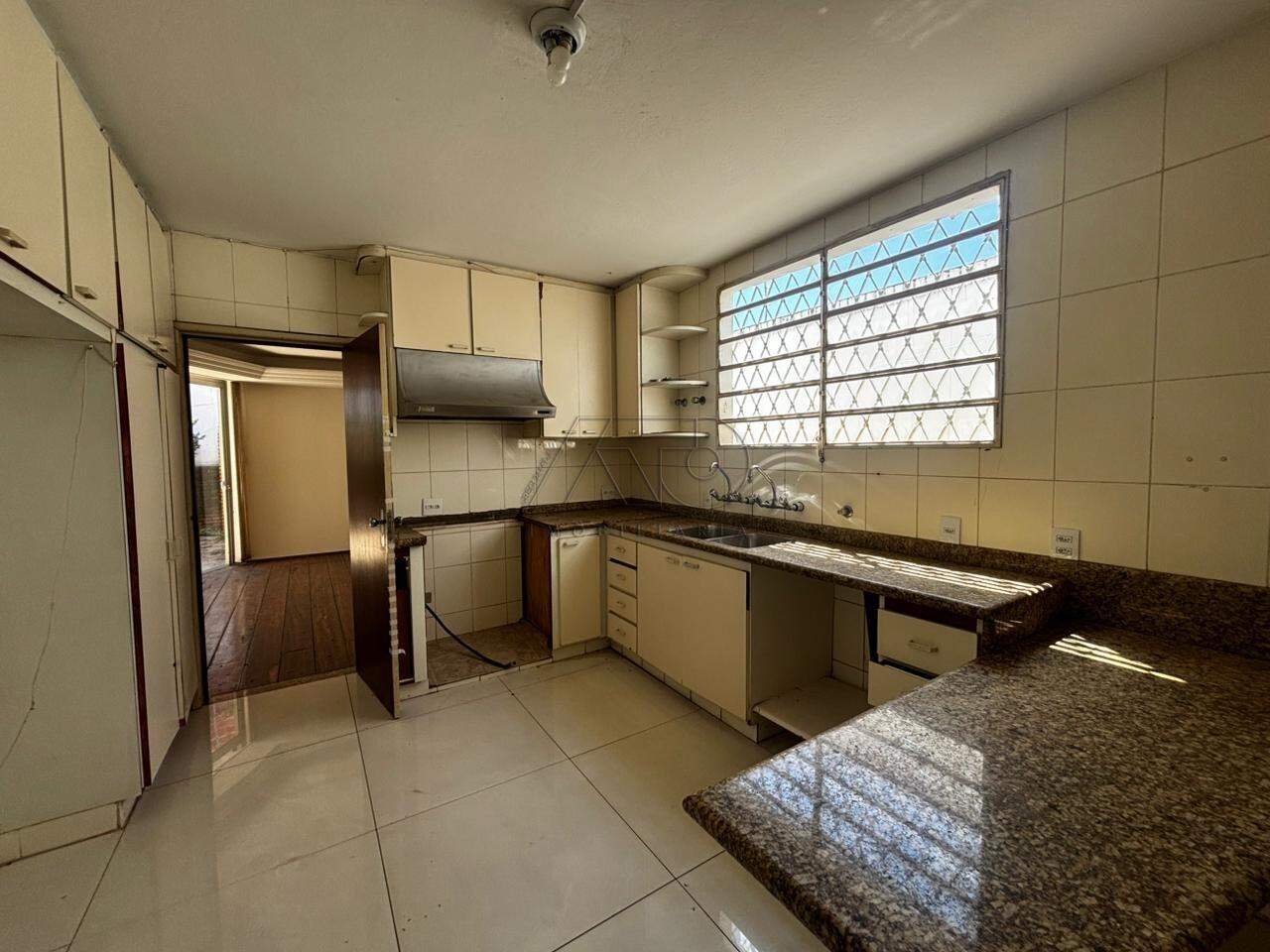 Casa para aluguel no ALEMAES: 