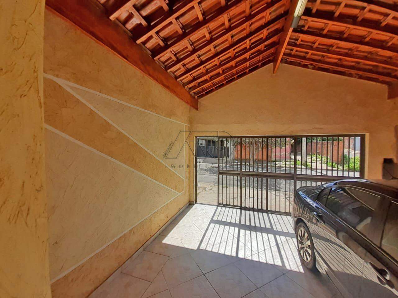 Casa à venda no SANTA TEREZINHA: 