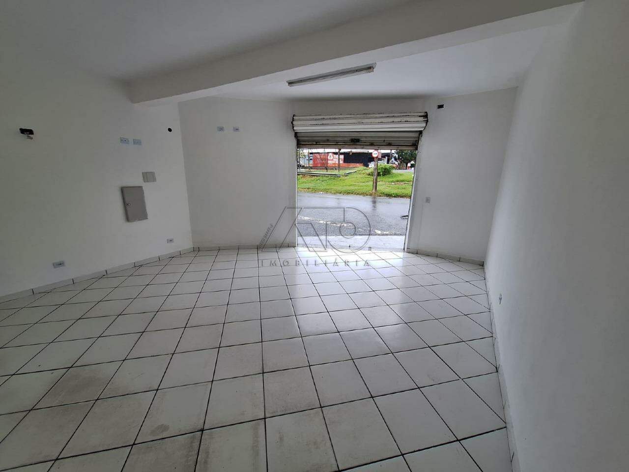 Salão para aluguel no Conjunto Residencial Mário Dedini: 