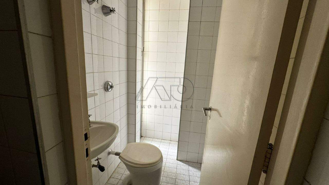 Sala para aluguel no ALTO: 