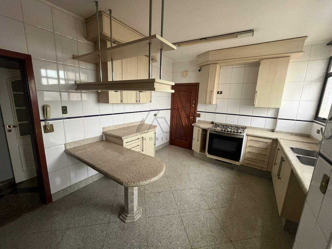 Apartamento à venda no CENTRO: 4