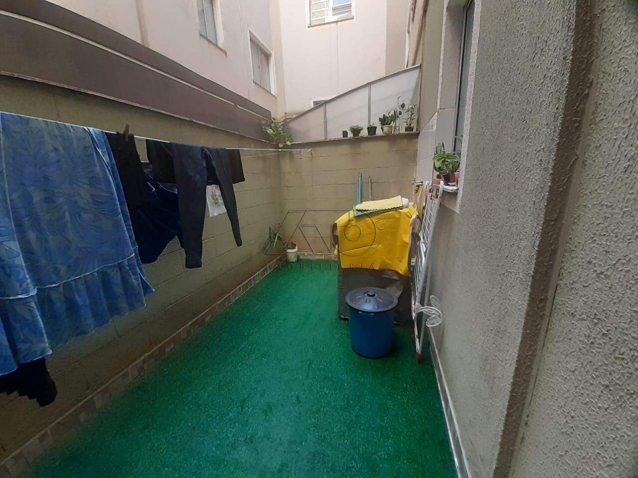 Apartamento à venda no DOIS CORREGOS: 