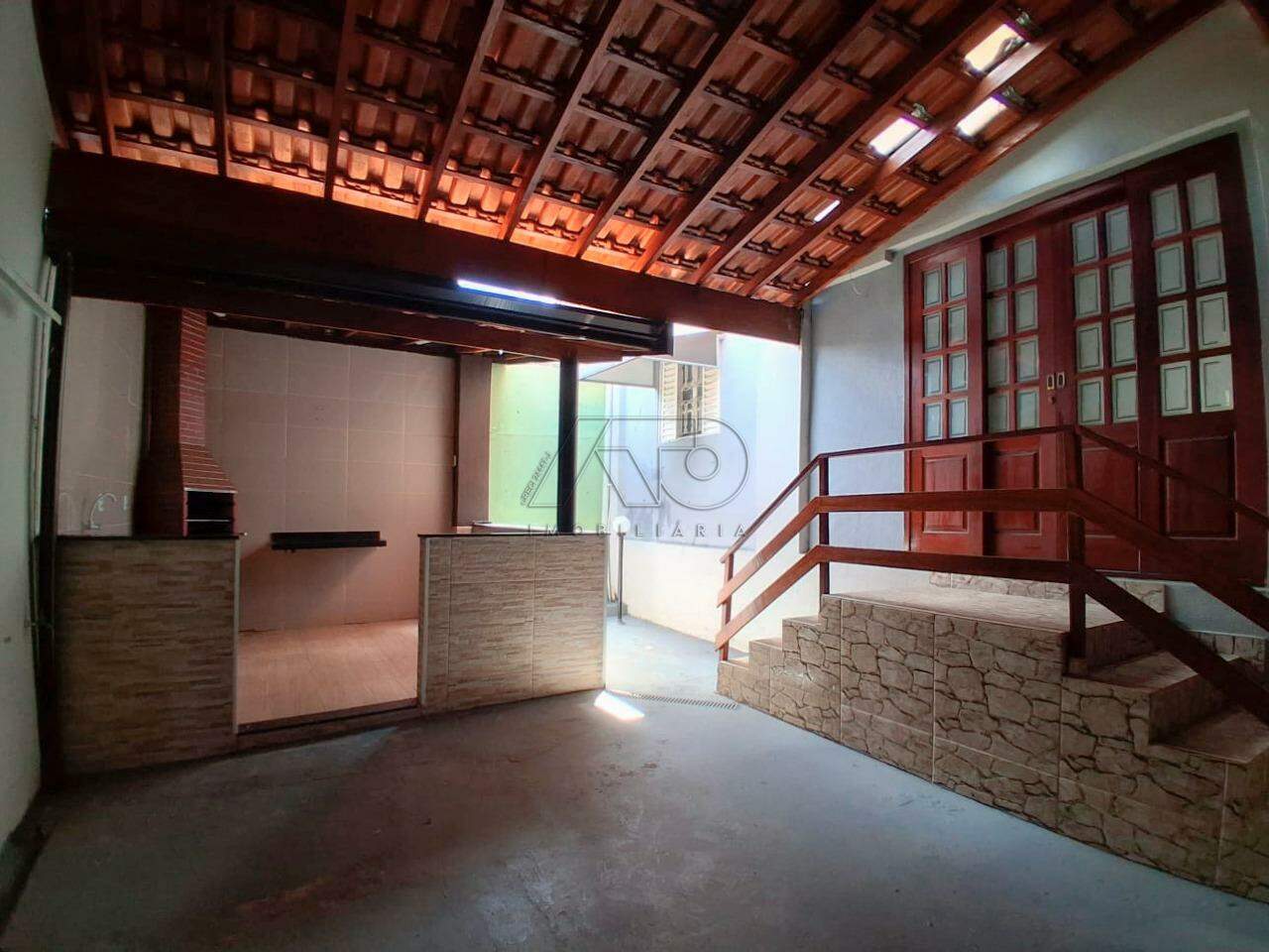 Casa à venda no Jardim Itapuã: 2