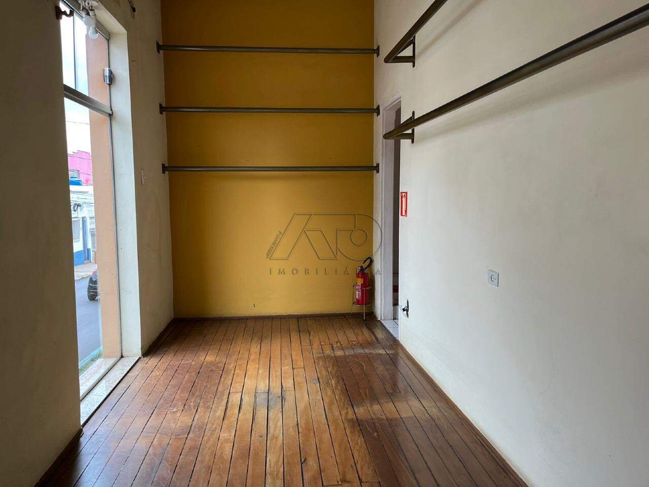 Casa Comercial para aluguel no CENTRO: 9