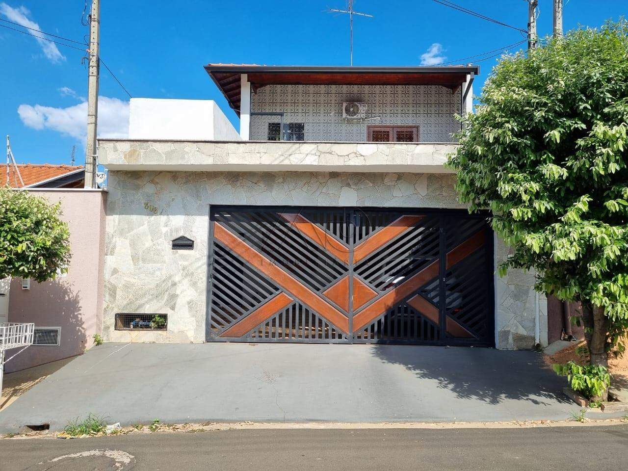 Casa à venda no Jardim Caxambu: 3