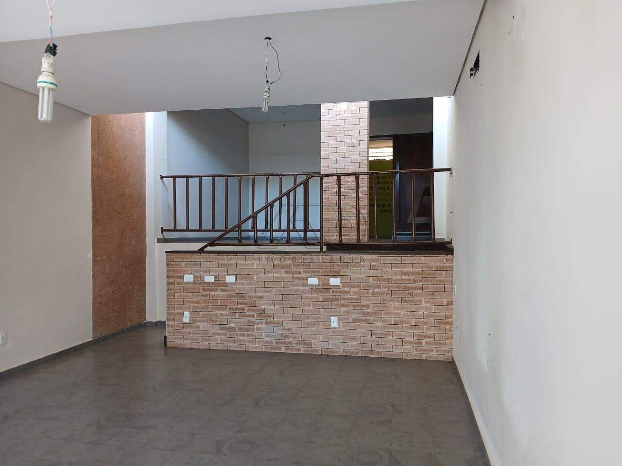 Casa Comercial para aluguel no CENTRO: 2