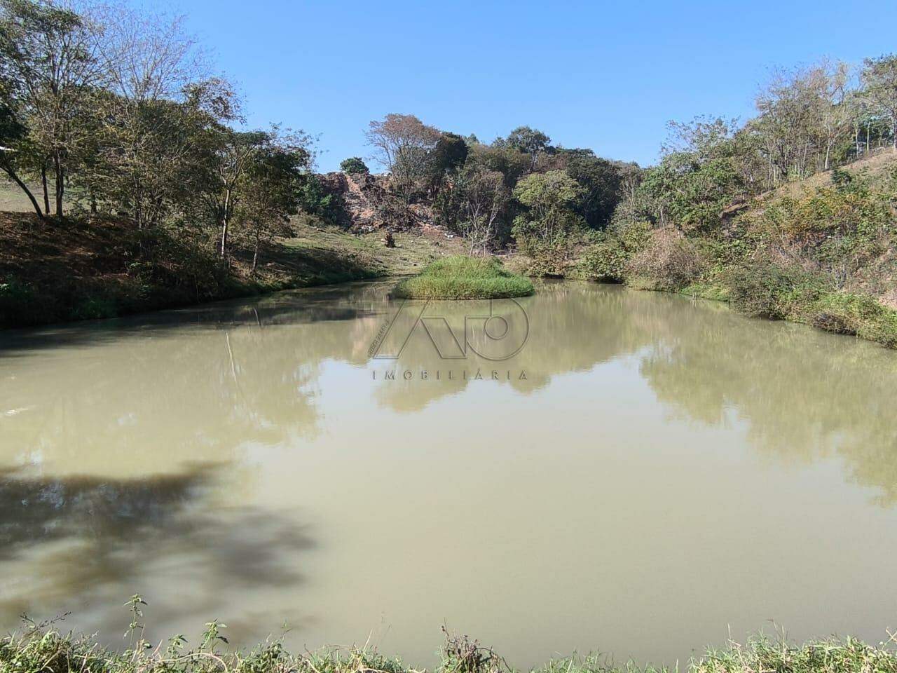 Sítio à venda no PAU QUEIMADO: 