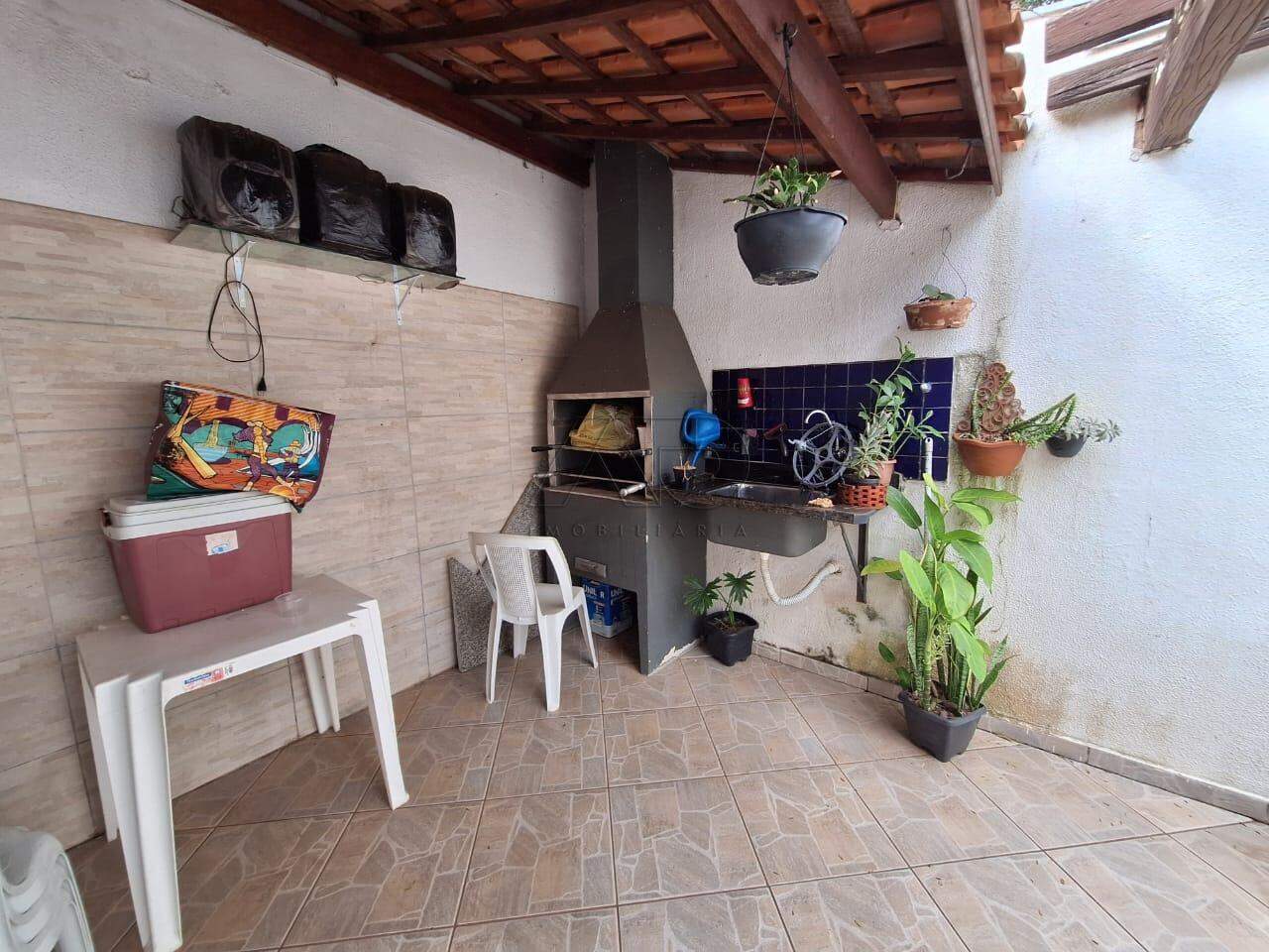 Casa à venda no Jardim Astúrias II: 23