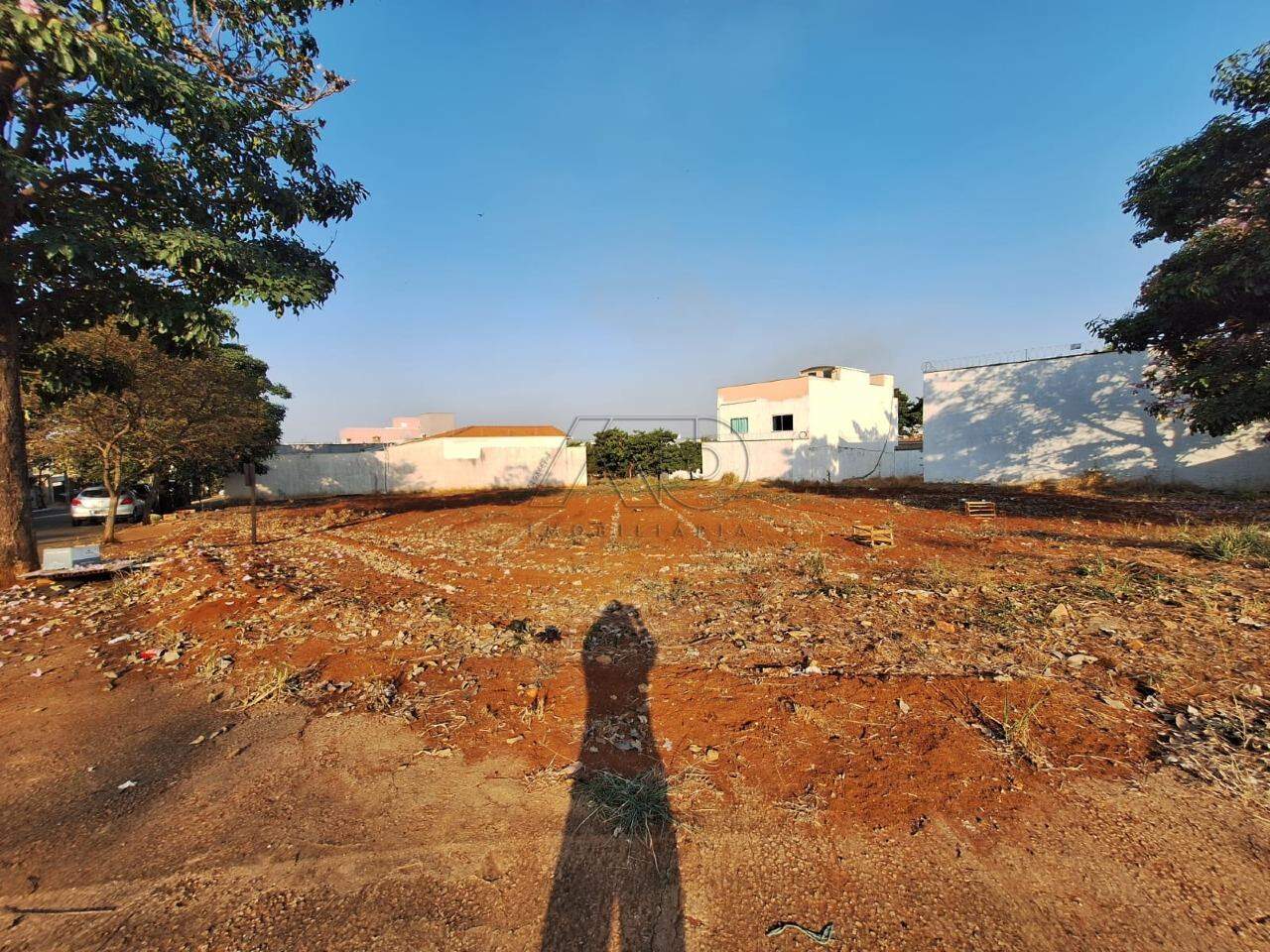 Terreno à venda no JARDIM BERTOLUCCI: 11