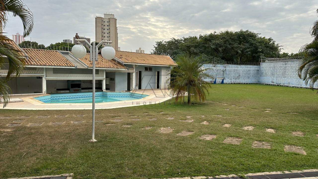 Casa em Condomínio à venda no POMPEIA: 2