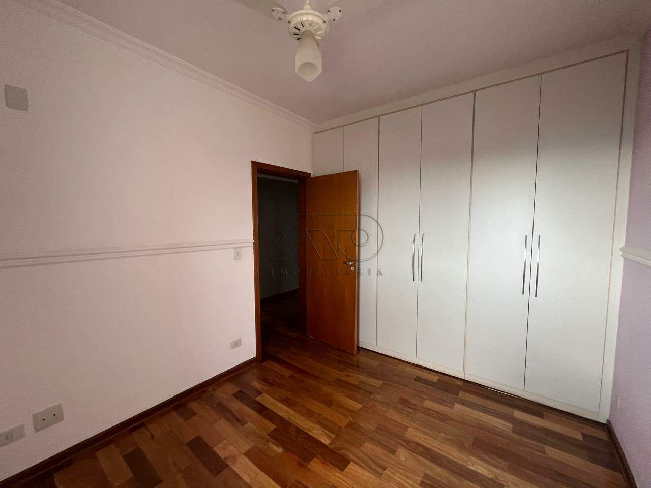 Apartamento à venda no CASTELINHO: 17