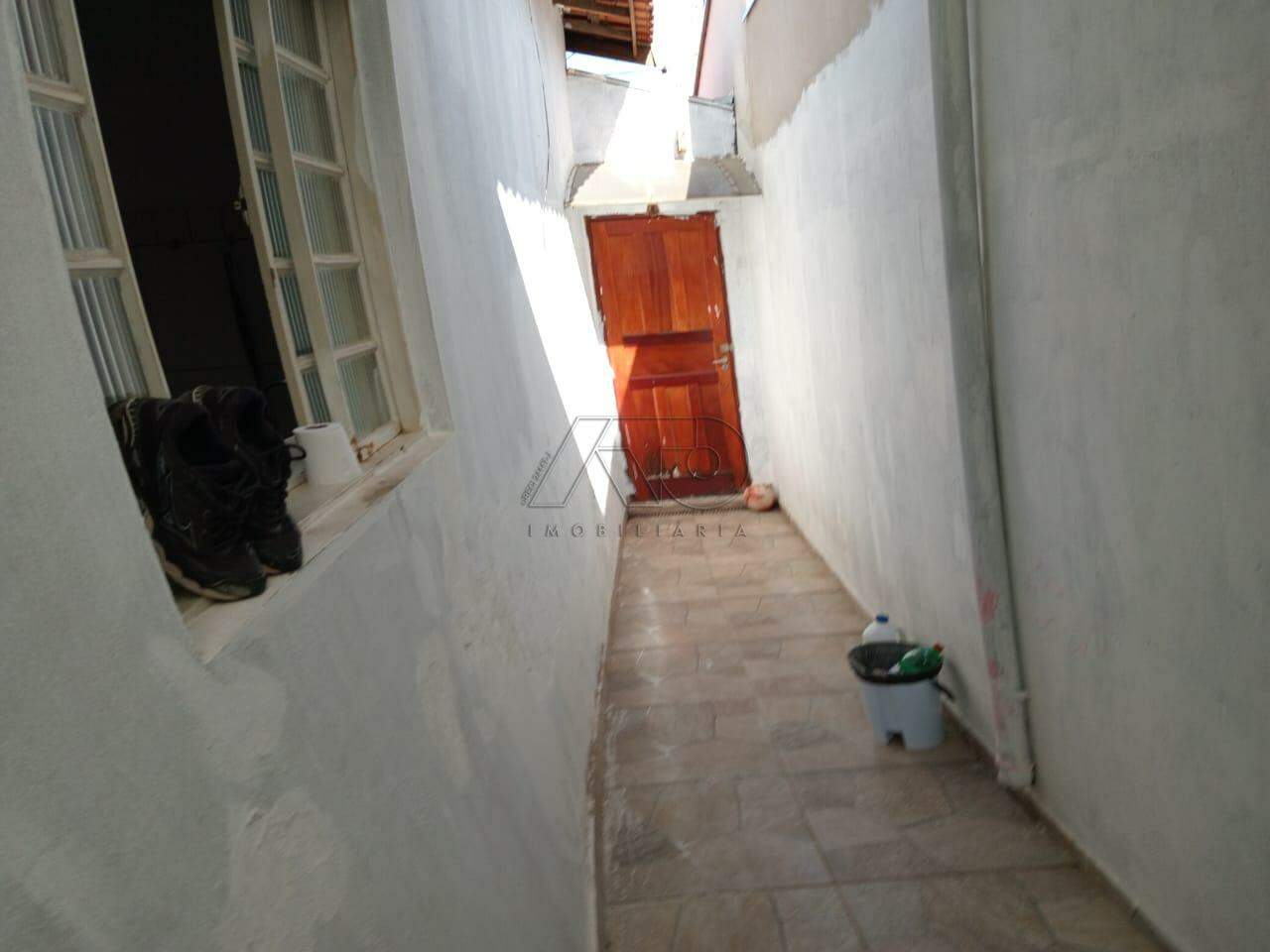 Casa à venda no Jardim Itapuã: 