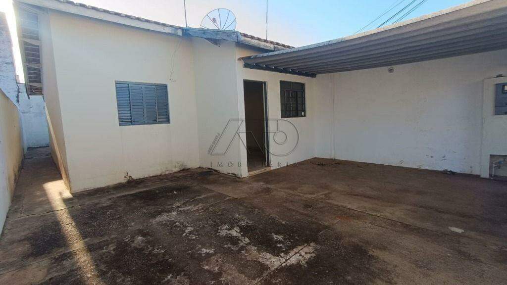 Casa em Condomínio para aluguel no Loteamento São Francisco: 2