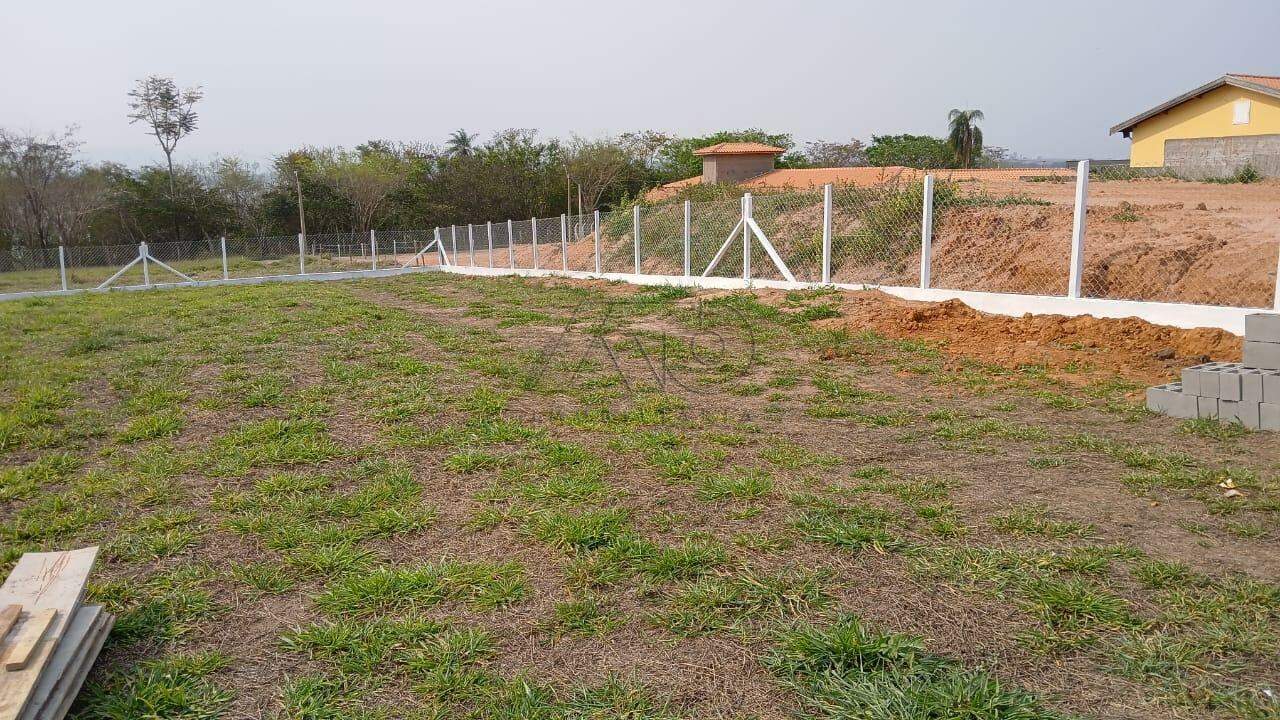 Terreno em Condomínio à venda no SANTA MARIA: 