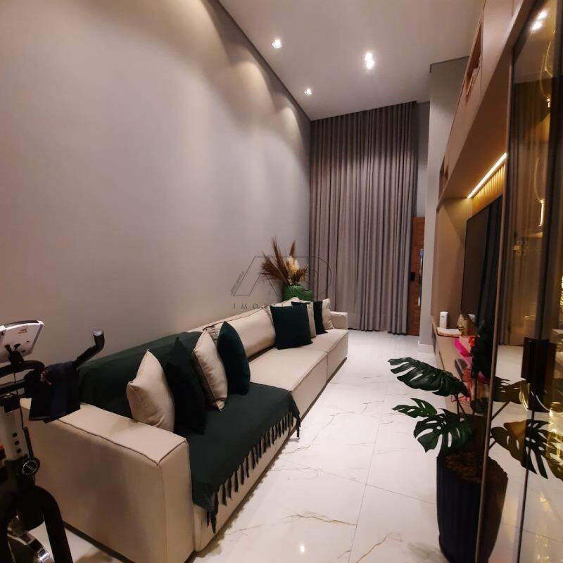 Casa em Condomínio à venda no Jardim Tomazela: 