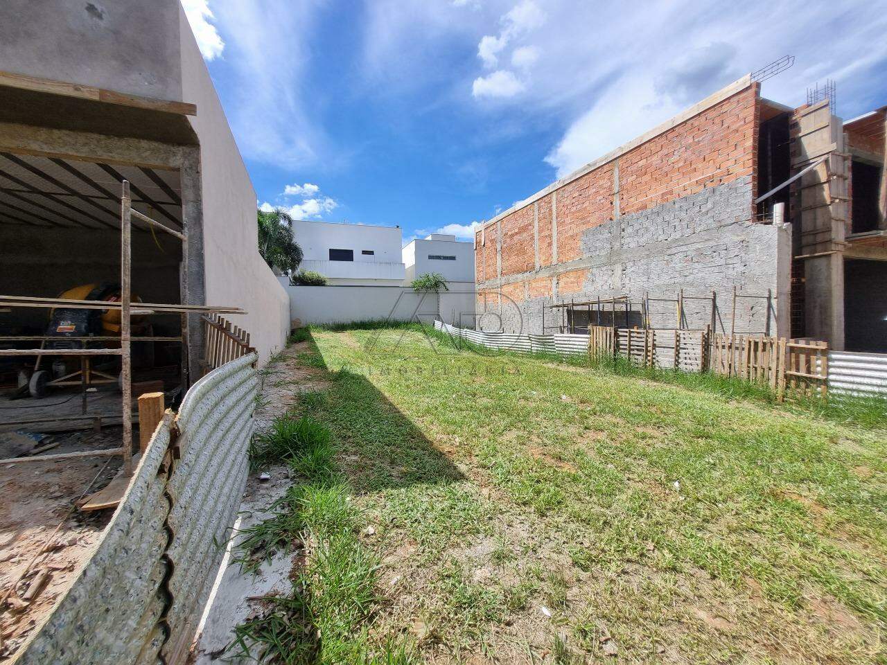 Terreno em Condomínio à venda no TAQUARAL: 