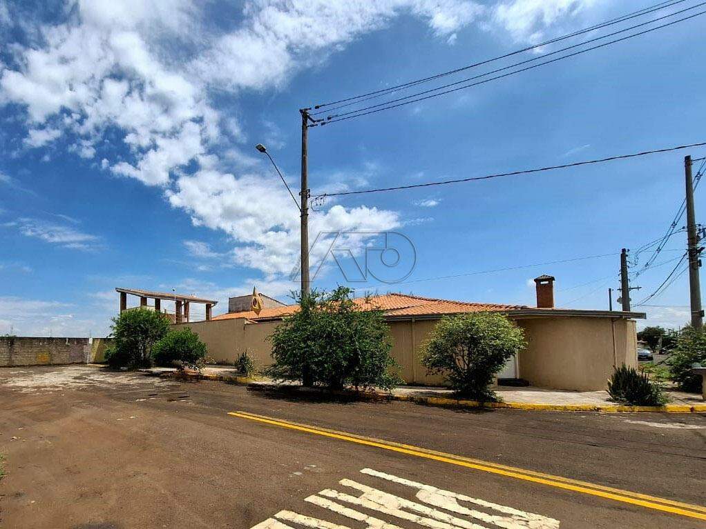 Casa à venda no Tanquinho (Guamium): 