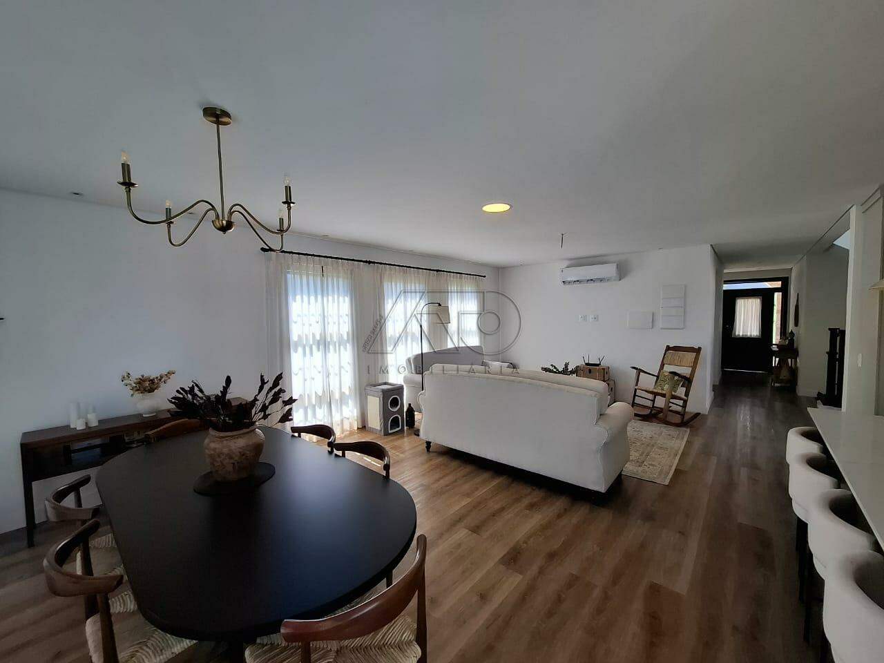 Casa em Condomínio à venda no SANTA ROSA: 
