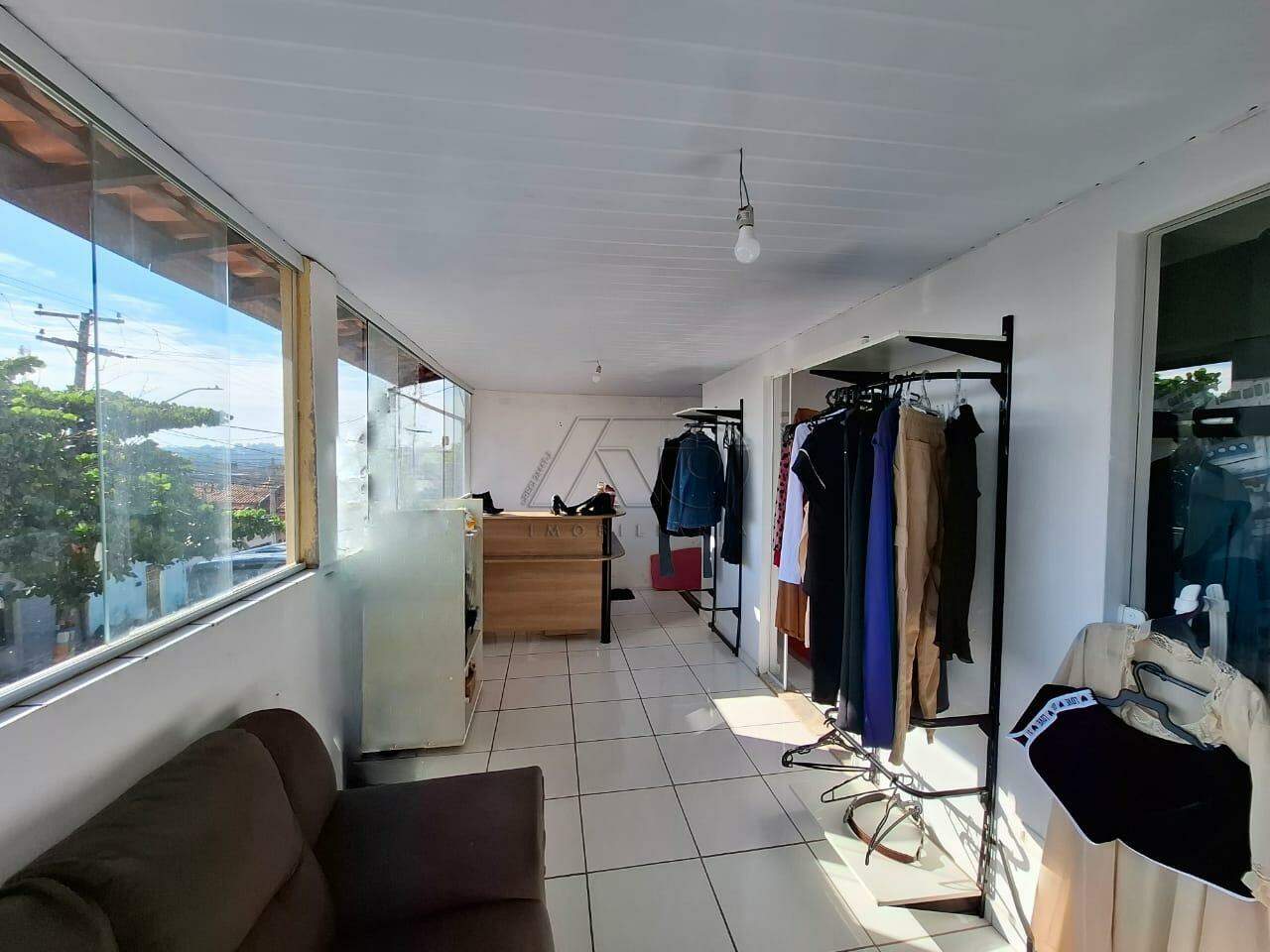 Casa à venda no NOVO HORIZONTE: 