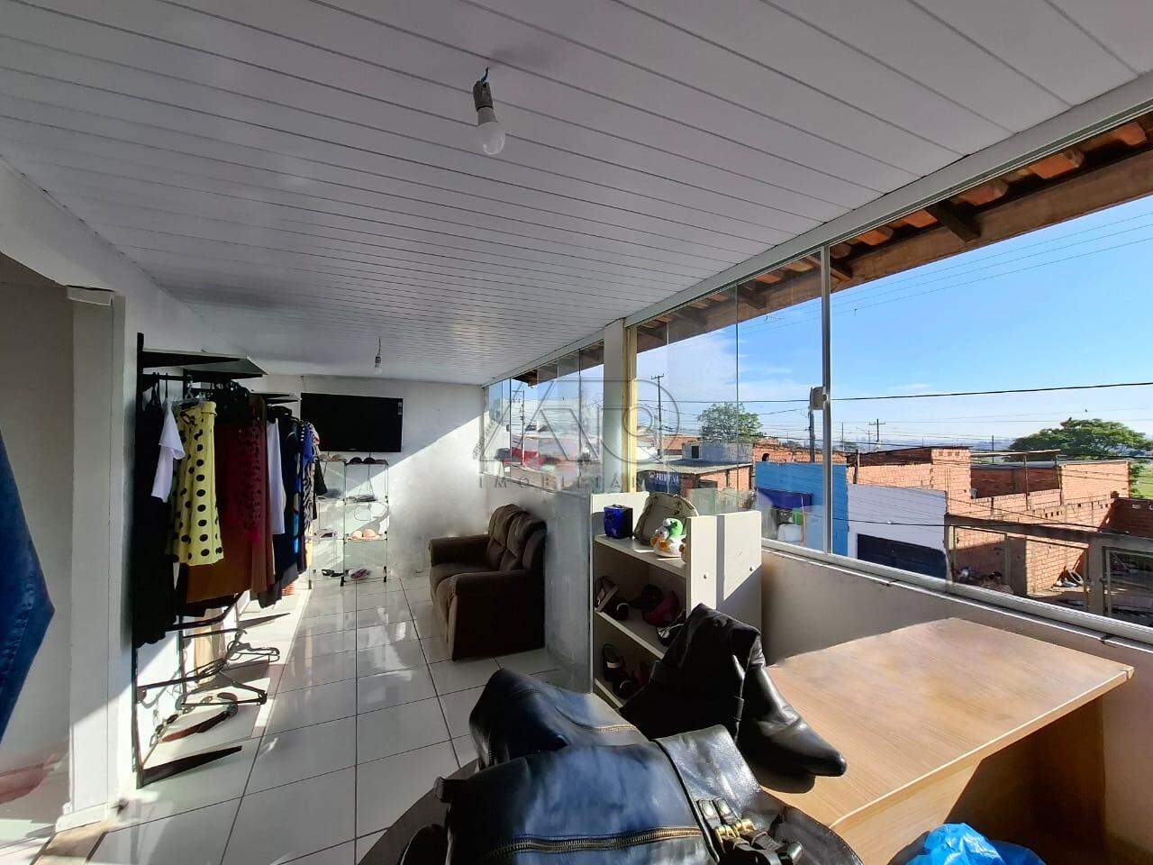 Casa à venda no NOVO HORIZONTE: 