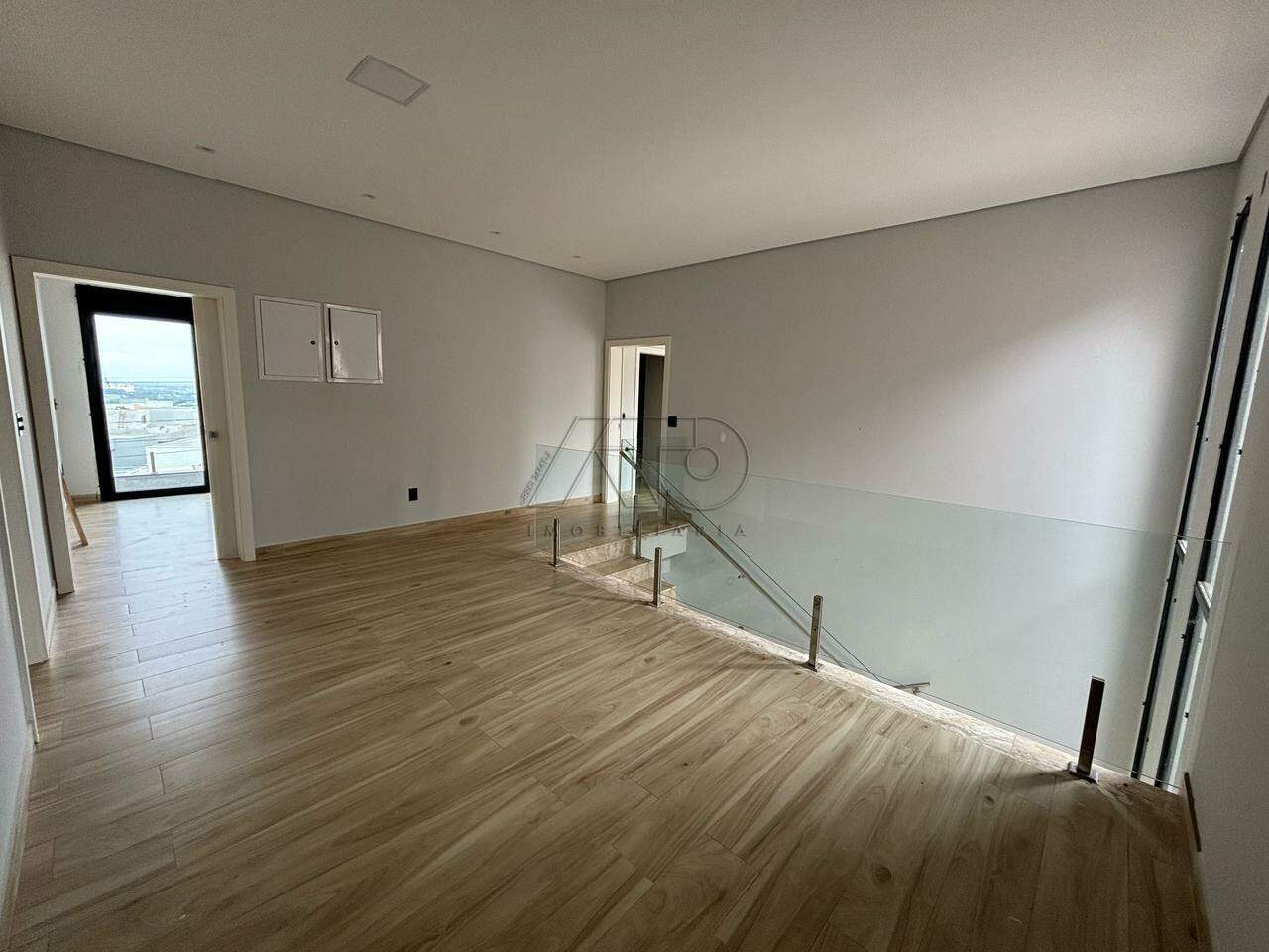 Casa em Condomínio à venda no SANTA ROSA: 
