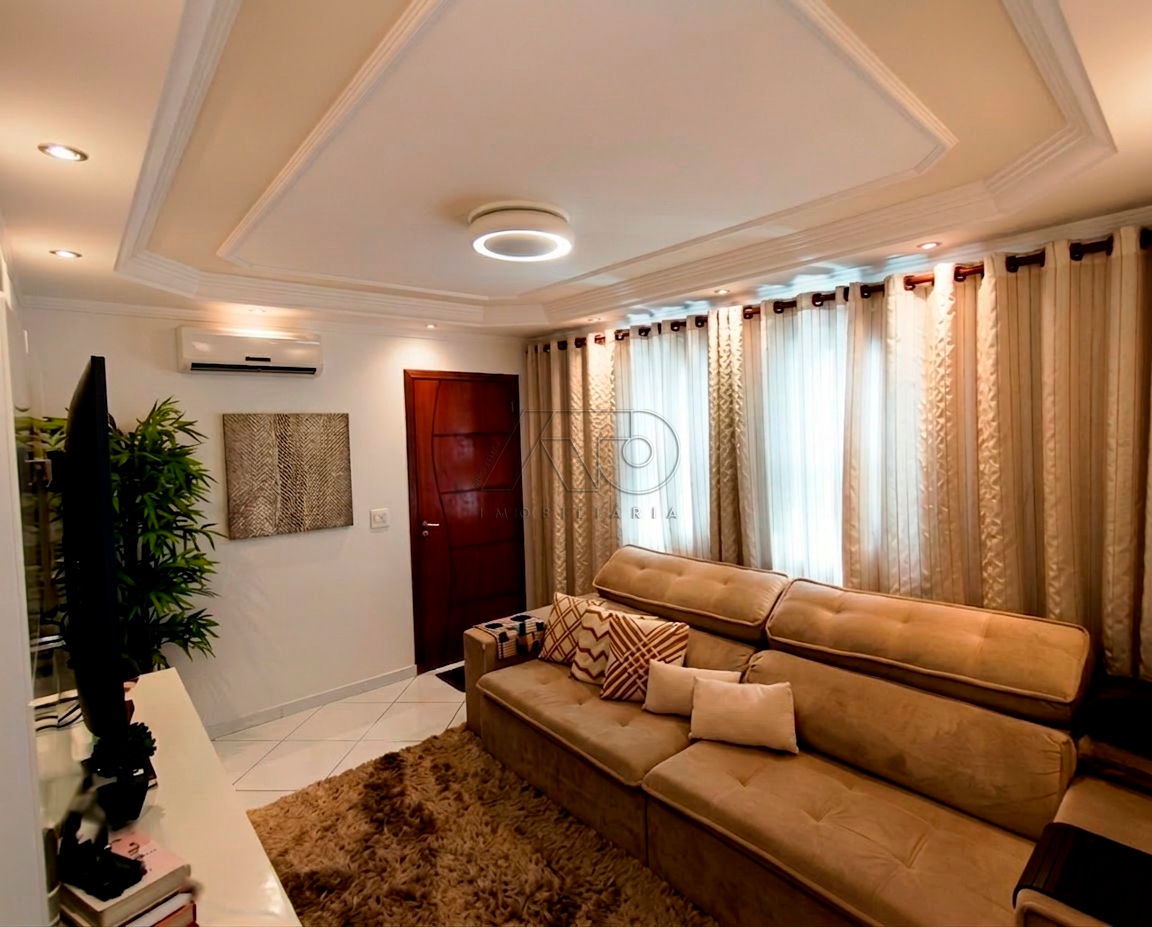 Casa à venda no NOVO HORIZONTE: sala