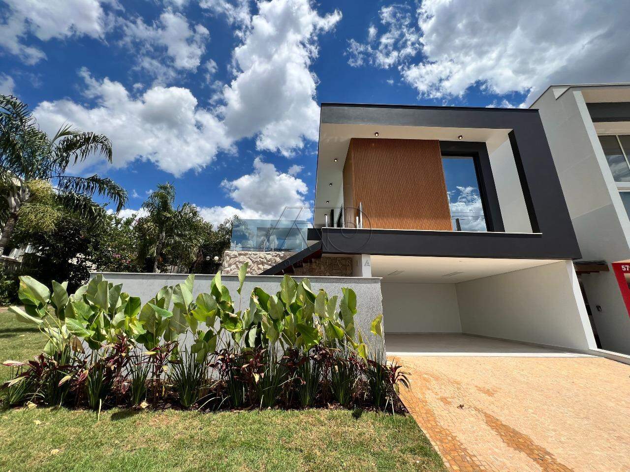 Casa em Condomínio à venda no BONGUE: 2