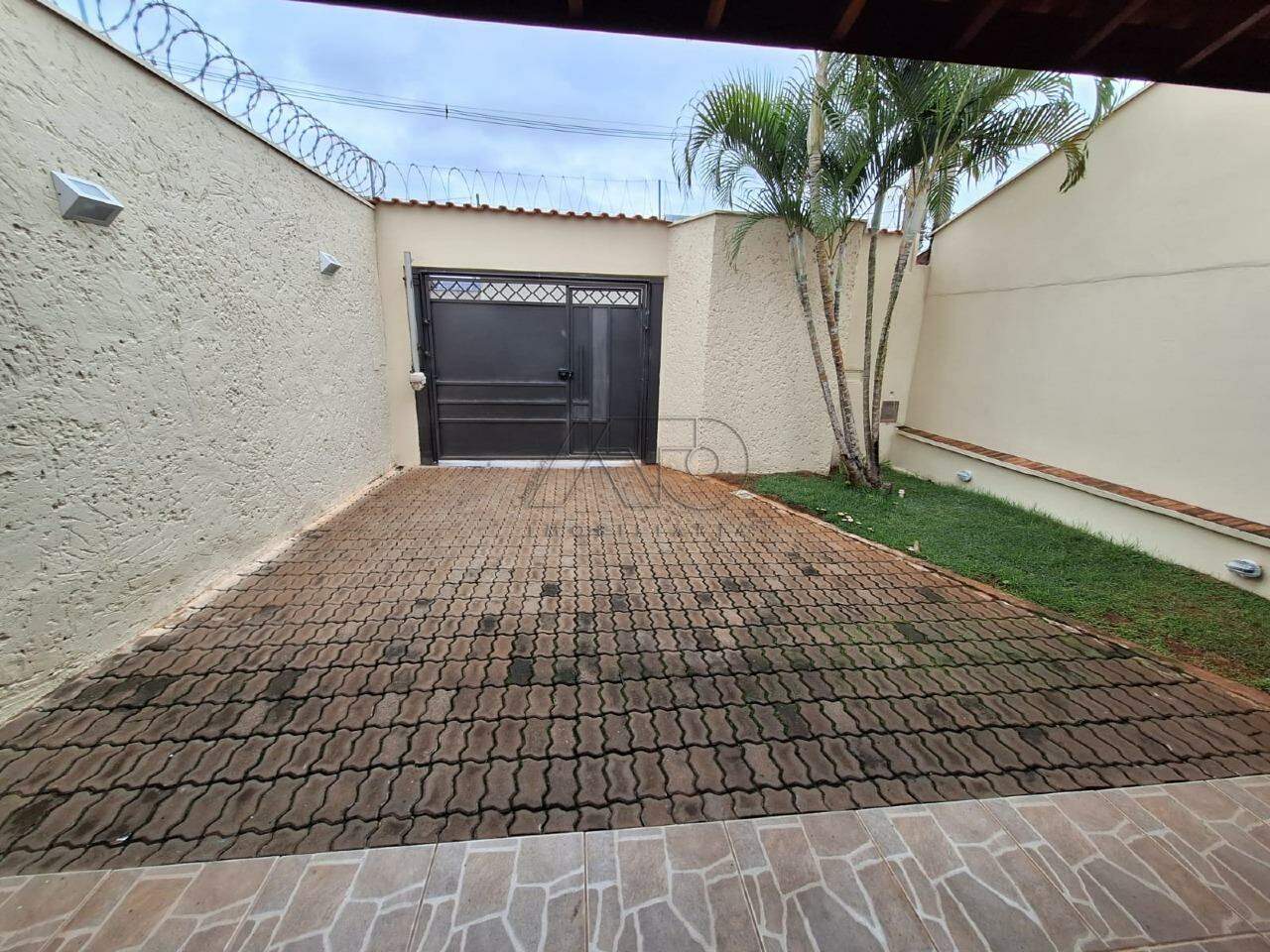 Casa para aluguel no AGUA BRANCA: 