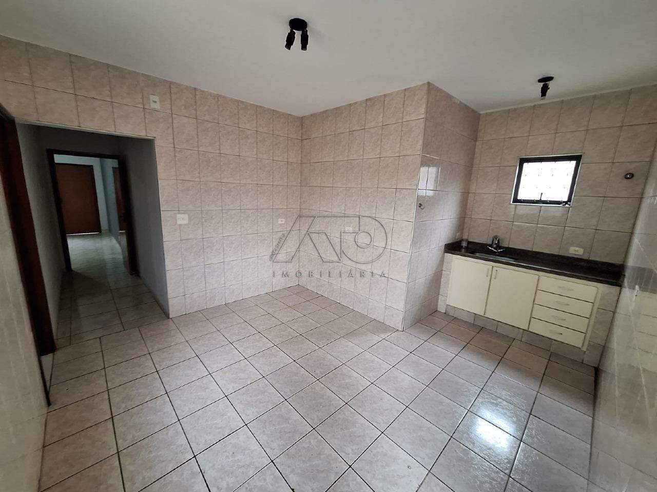 Casa para aluguel no Jardim Santa Silvia: 
