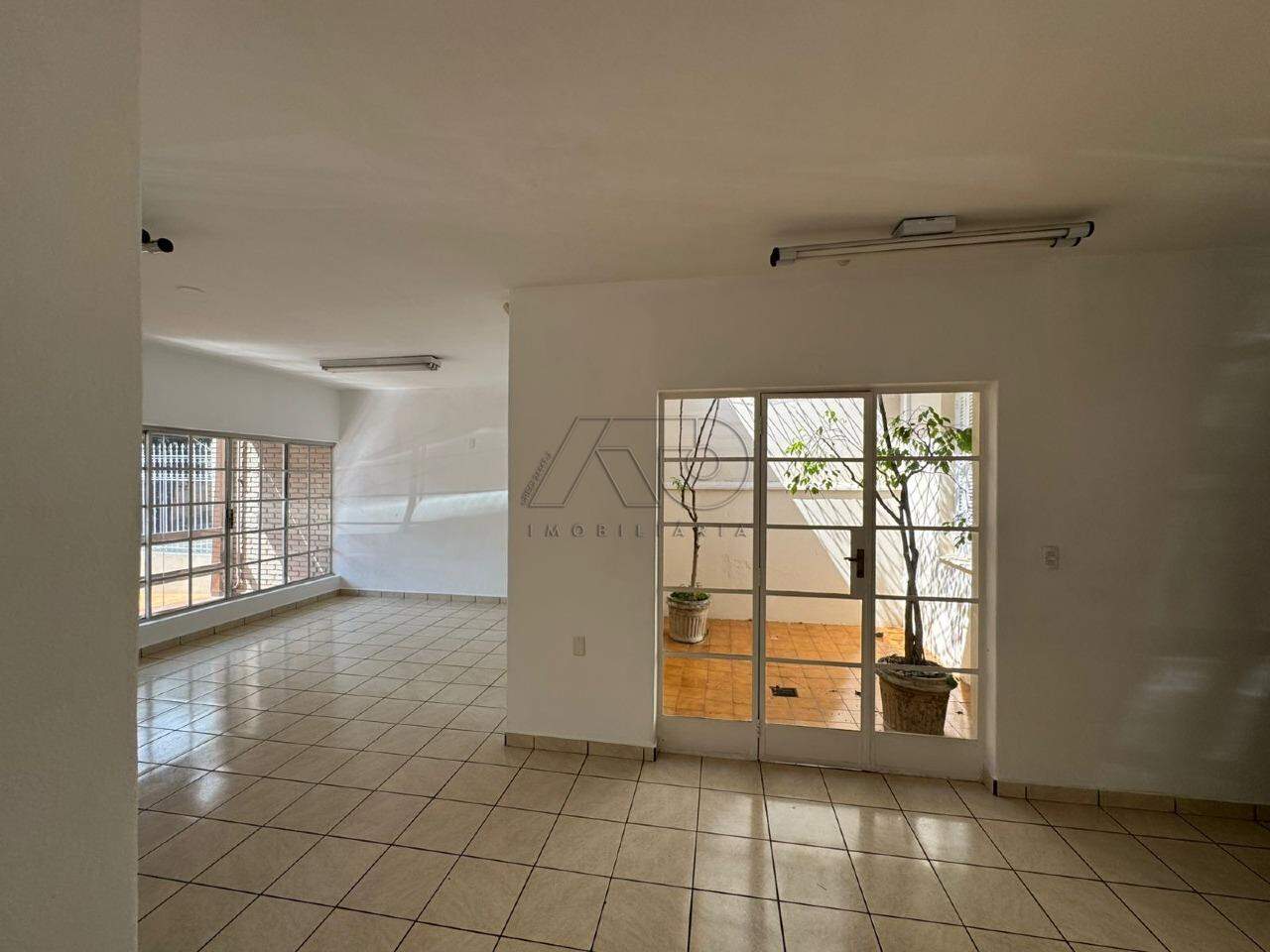Casa Comercial à venda no Cidade Alta: 4