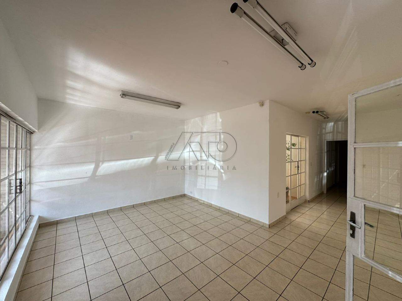 Casa Comercial à venda no Cidade Alta: 3