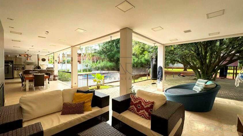 Casa em Condomínio à venda no CAMPESTRE: 