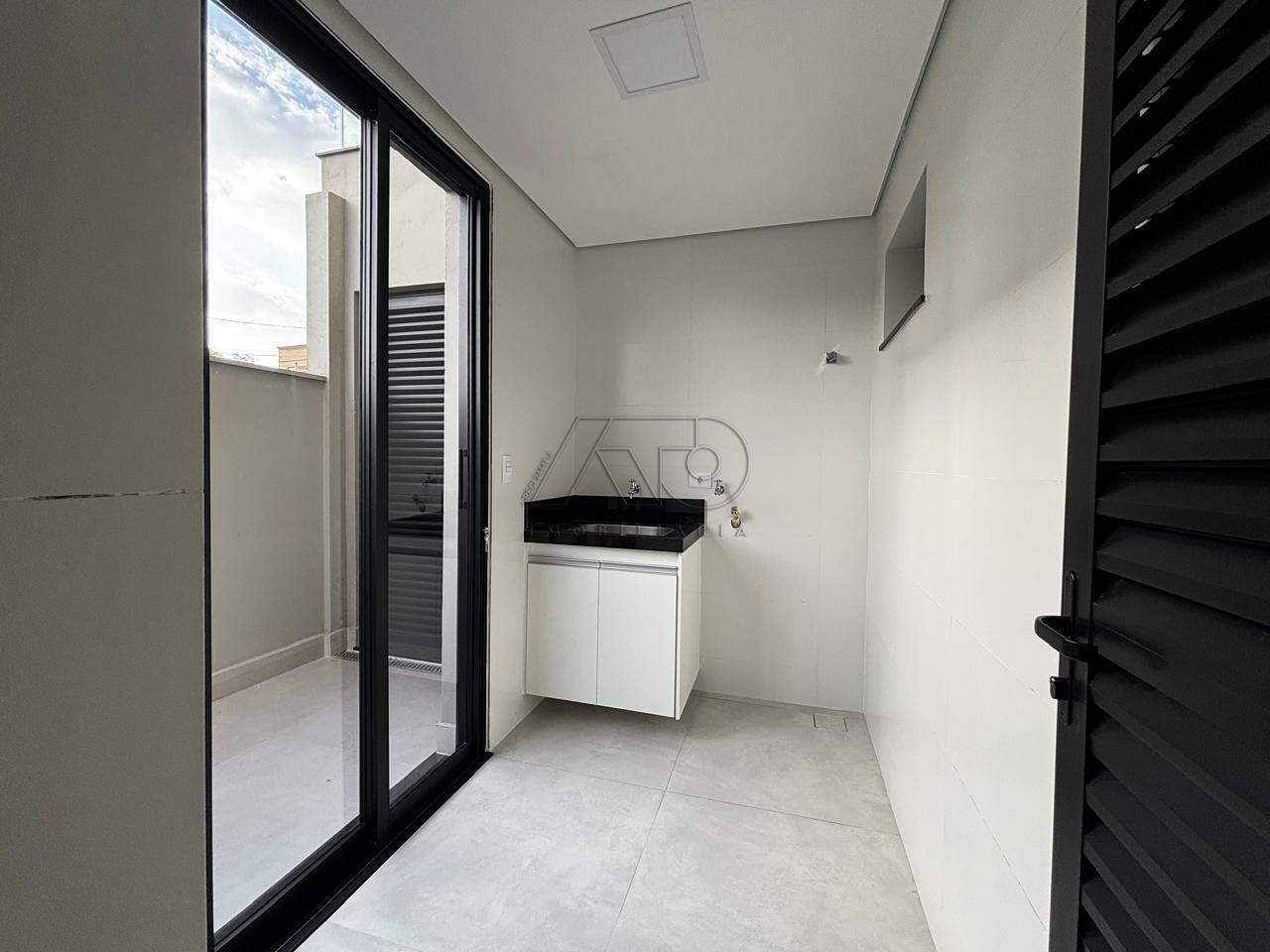 Casa em Condomínio para aluguel no SANTA ROSA: 