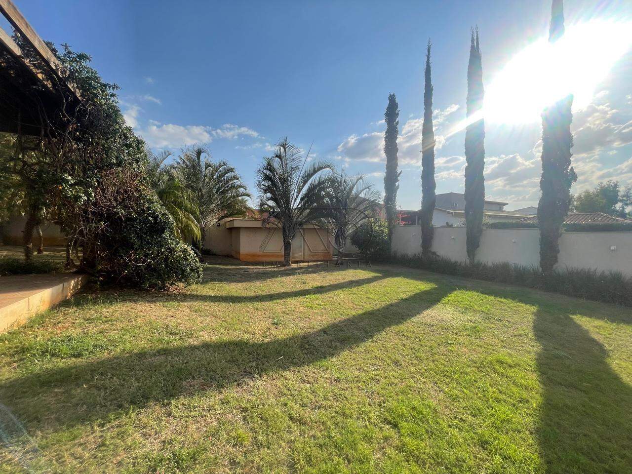 Casa em Condomínio à venda no CAMPESTRE: 4
