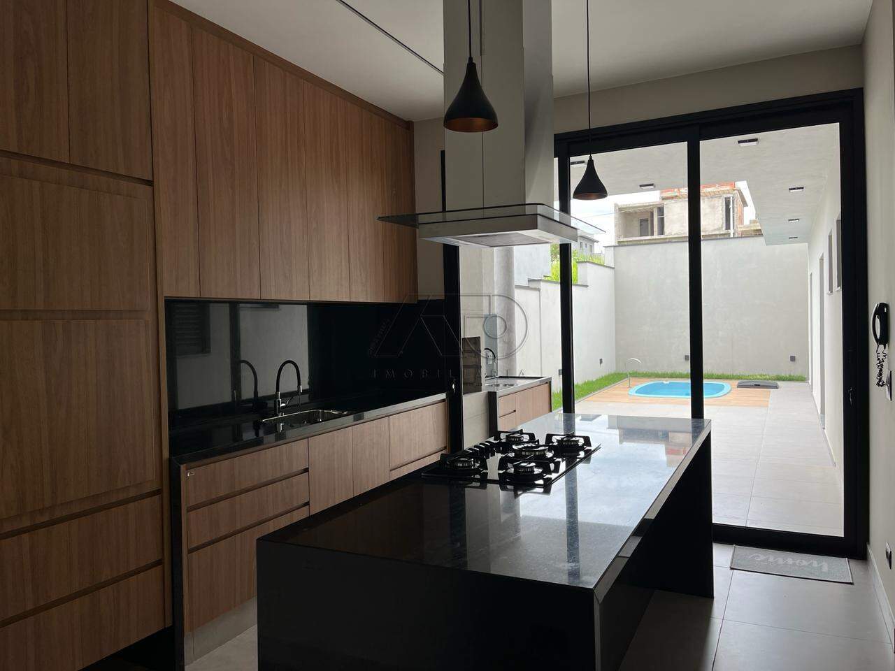 Casa em Condomínio à venda no ONDINHAS: 