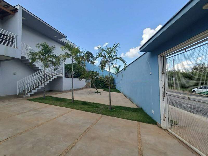 Casa em Condomínio à venda no Recanto dos Universitários: 2