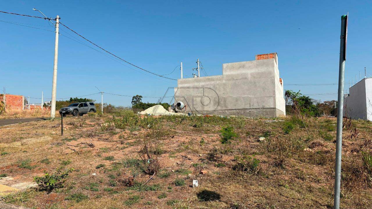 Terreno à venda no PAU QUEIMADO: 