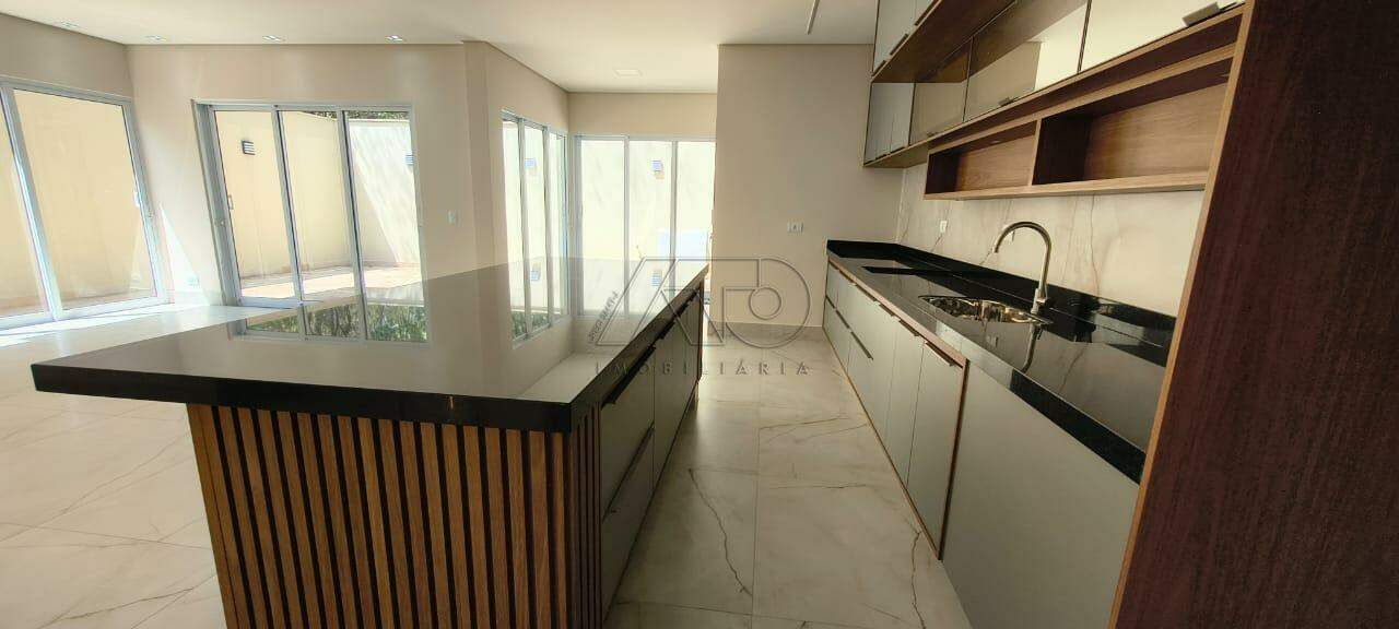 Casa em Condomínio à venda no AGUA BRANCA: 