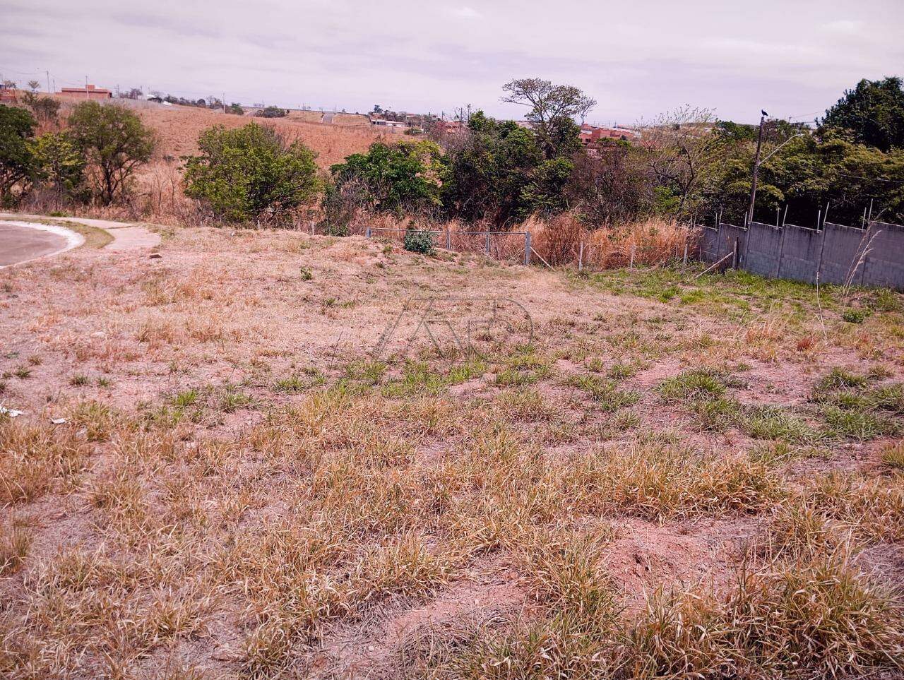 Terreno em Condomínio à venda no CAMPESTRE: 