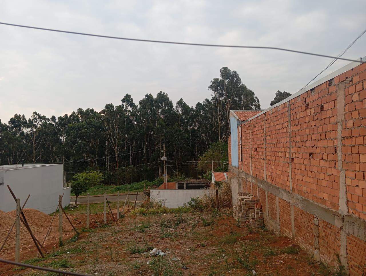 Terreno à venda no CAMPOS DO CONDE: 