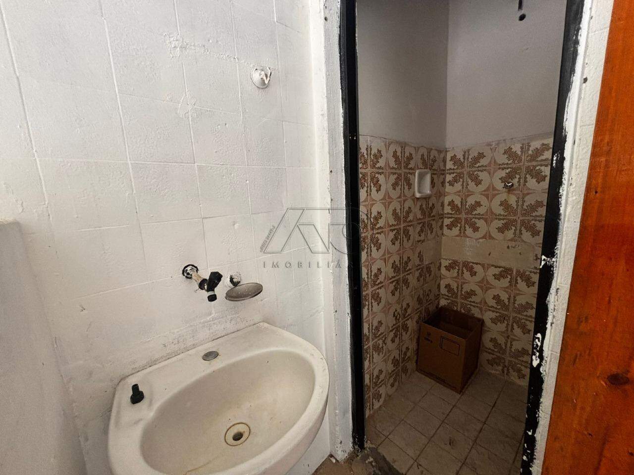 Barracão para aluguel no JARAGUA: 