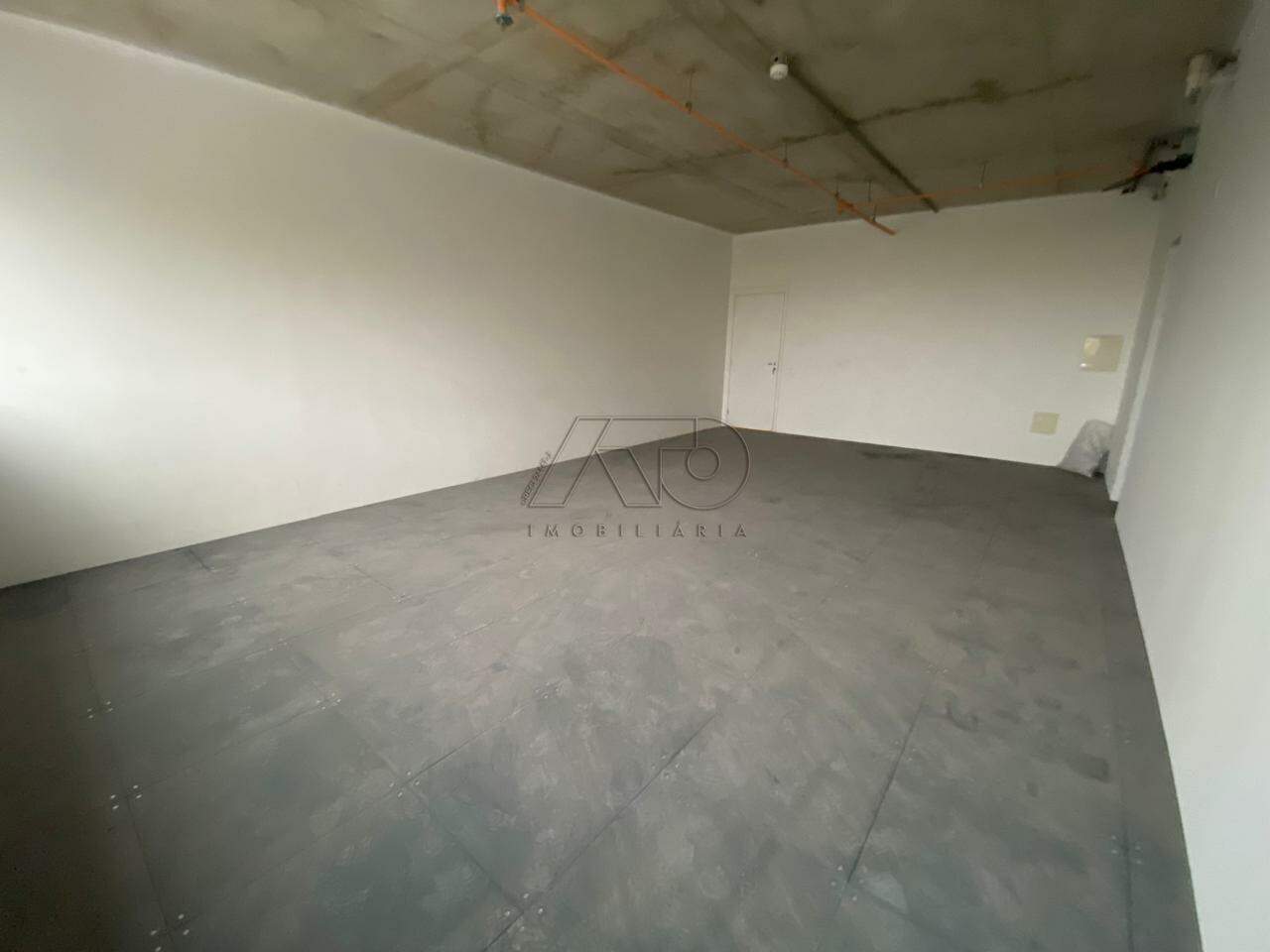 Sala para aluguel no ALEMAES: 